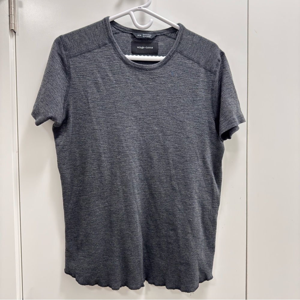 Wings+Hornes  💯 % cotton Men’s Crew Neck Short Sleeve T-Shirt - Charcoal Gray